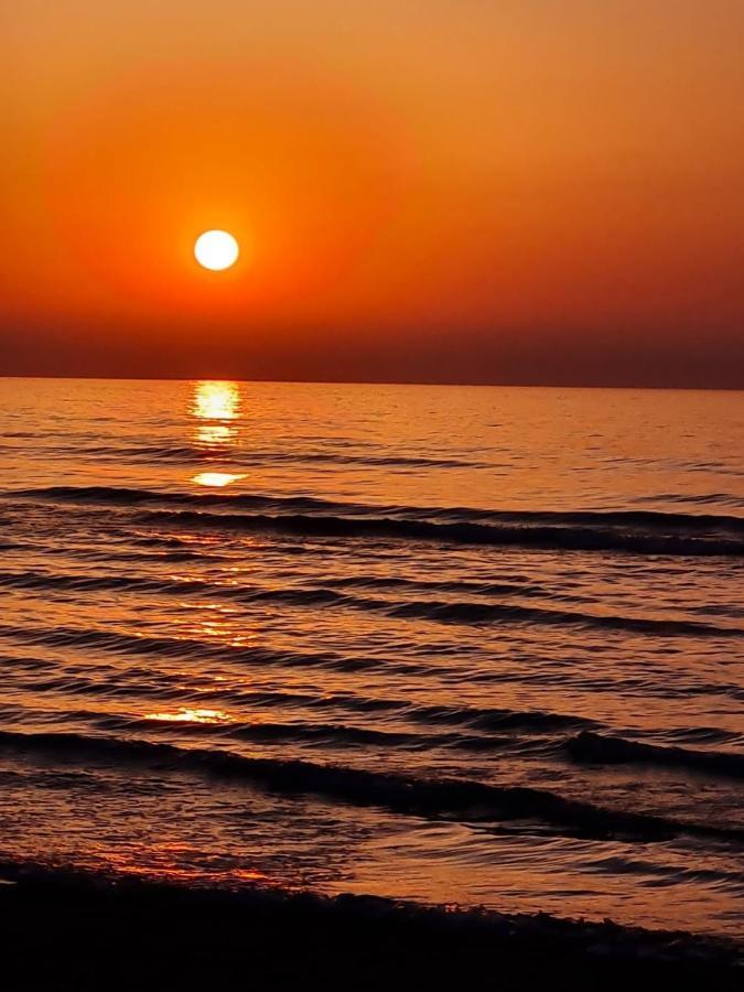 Alex Beach Apartment 31 Larnaca Buitenkant foto