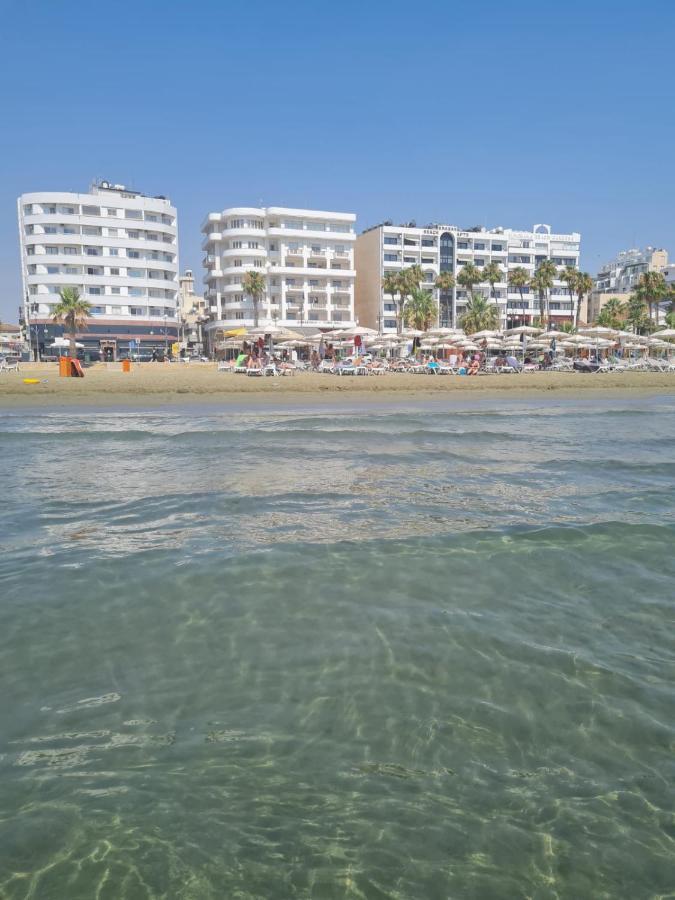Alex Beach Apartment 31 Larnaca Buitenkant foto