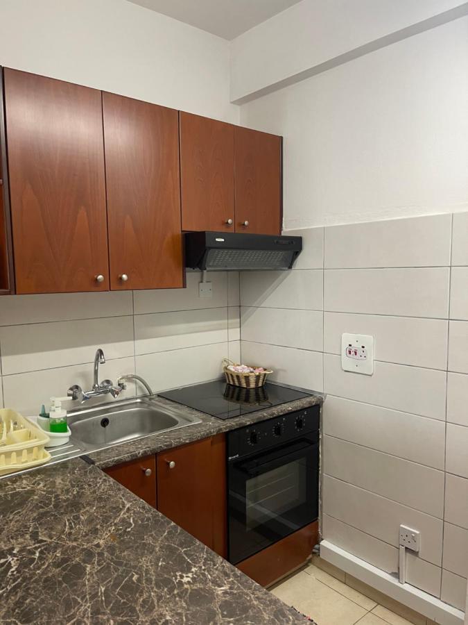 Alex Beach Apartment 31 Larnaca Buitenkant foto