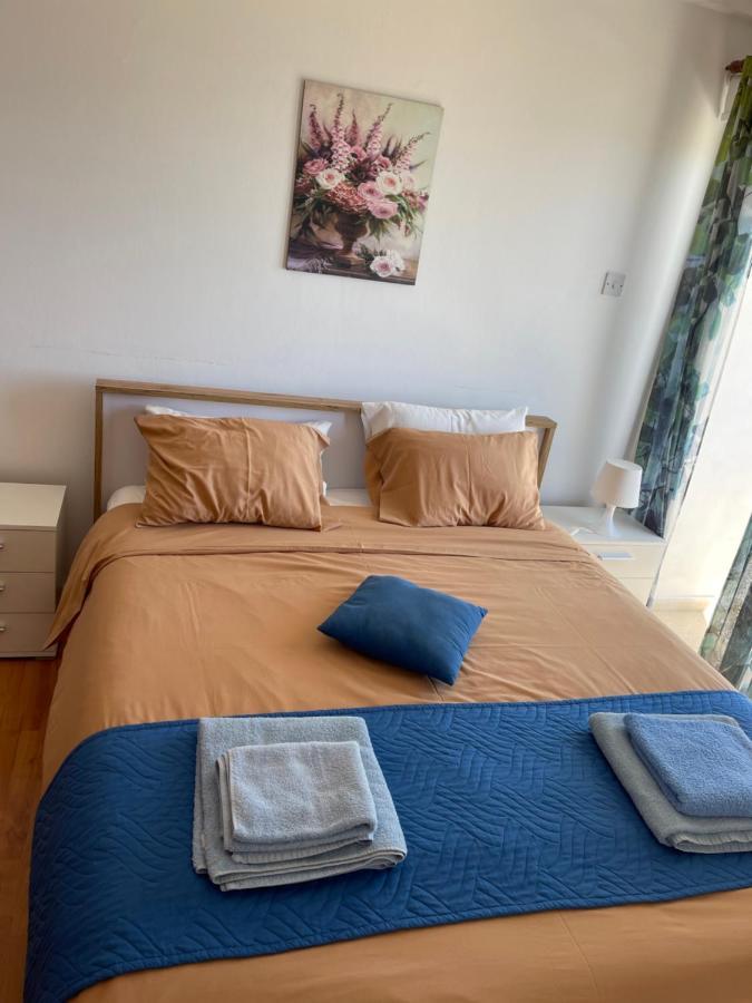 Alex Beach Apartment 31 Larnaca Buitenkant foto