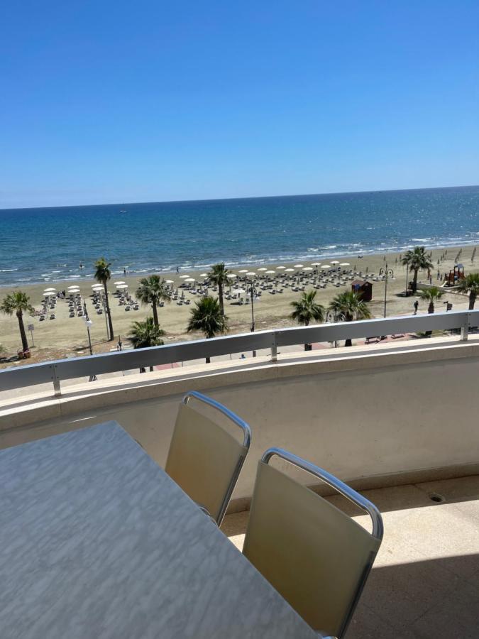 Alex Beach Apartment 31 Larnaca Buitenkant foto